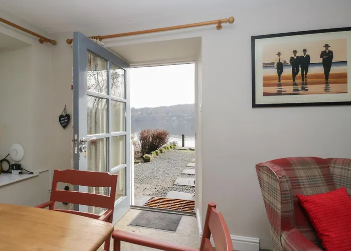 Hammerhole 度假居 *